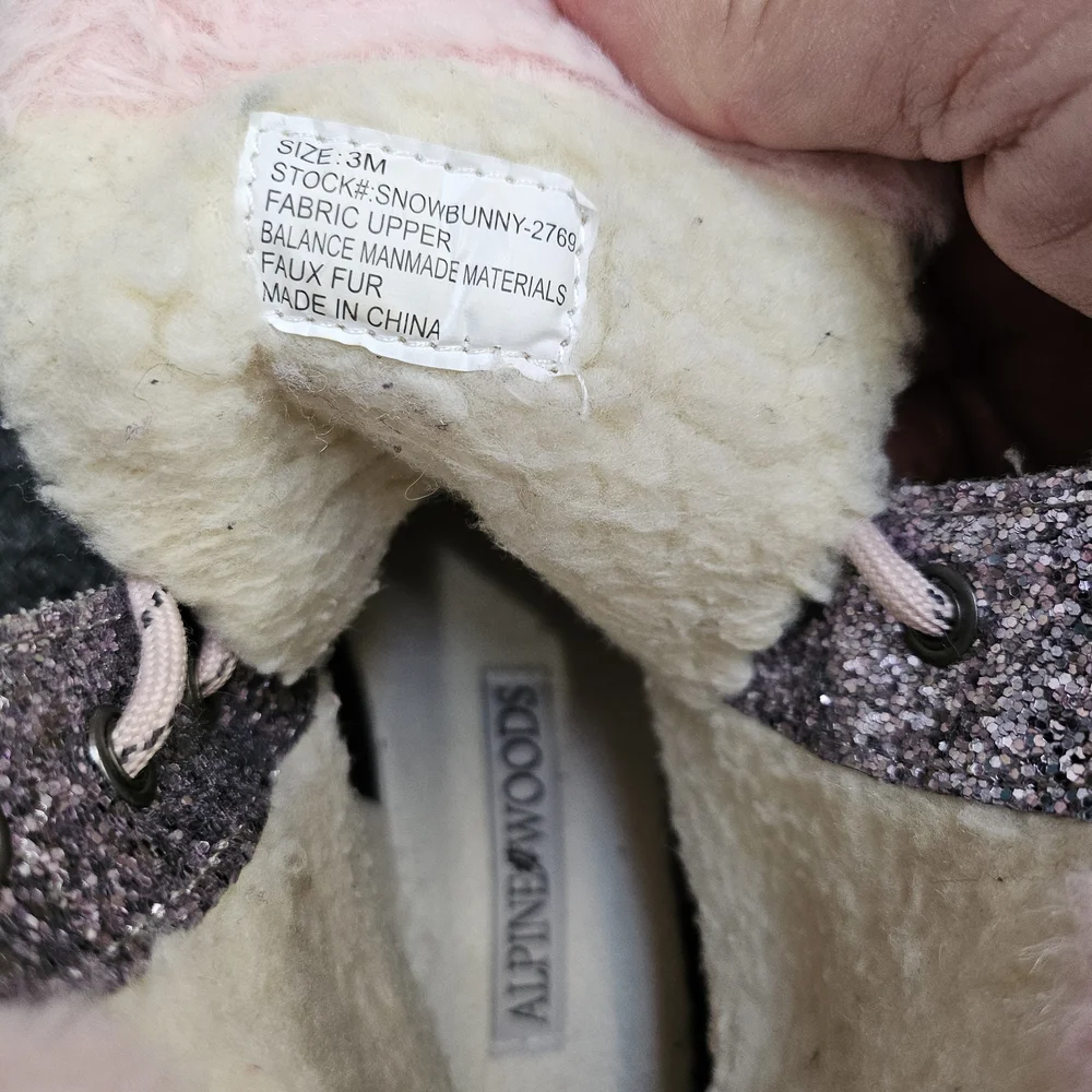Alpine Woods Gray & Pink Fur-Lined Snowbunny Boots With Glitter Accents Sz3